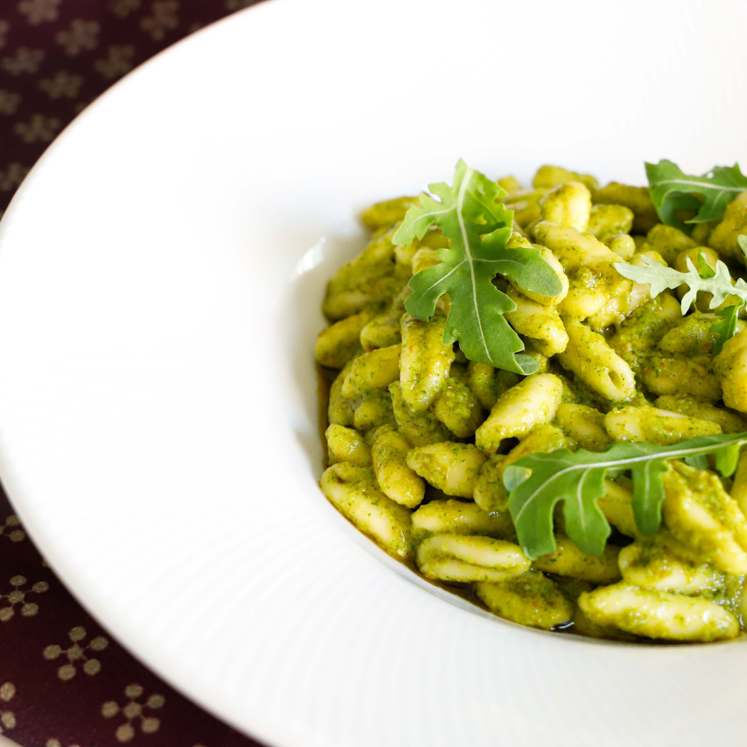 Cavatelli al pesto di rucola e pomodori secchi la ricetta